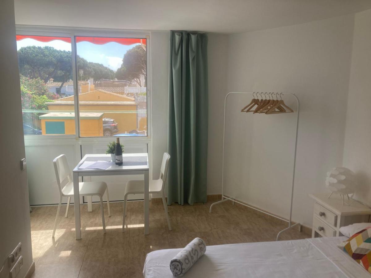 Cozy Studio Near The Beach Sitio de Calahonda ภายนอก รูปภาพ